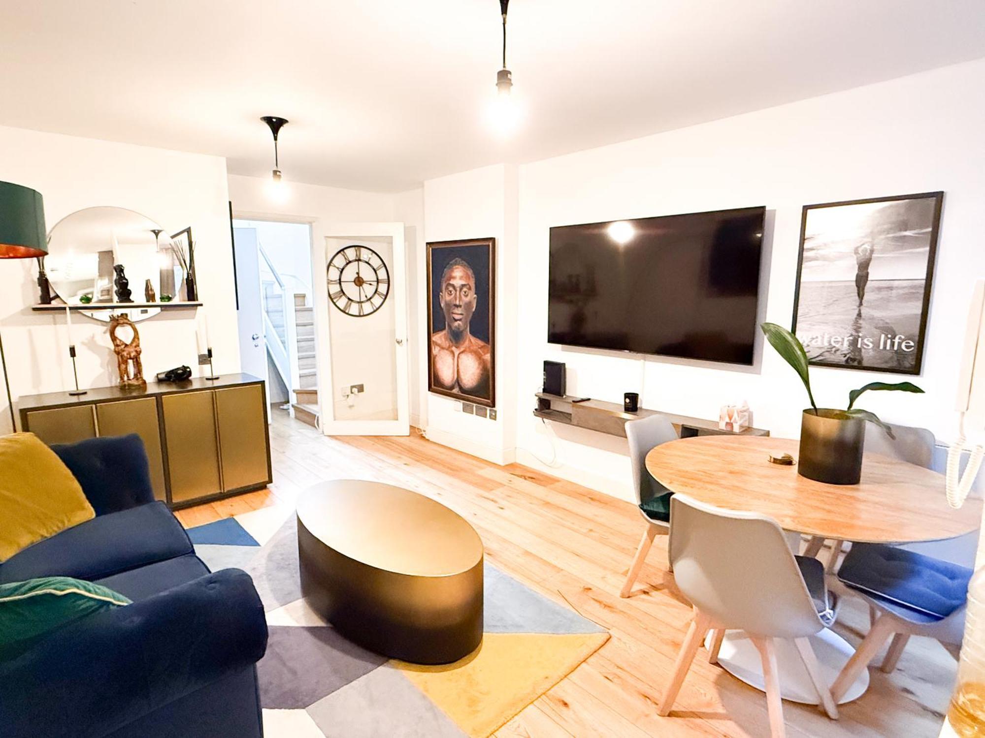 Immaculate Covent Garden Apartment London Exterior photo